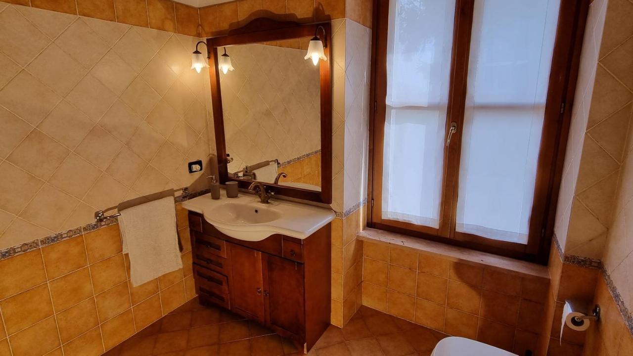 Apartamento Casa Chiara A Valeggio Sul Mincio Exterior foto