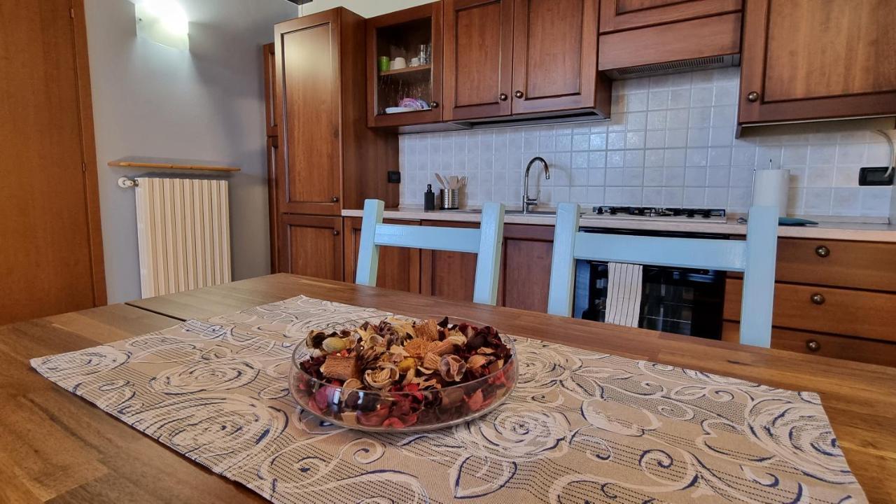 Apartamento Casa Chiara A Valeggio Sul Mincio Exterior foto